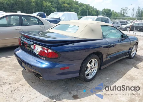 2002 Pontiac Firebird Trans Am из США, поврежденный, VIN 2G2FV32G822145817